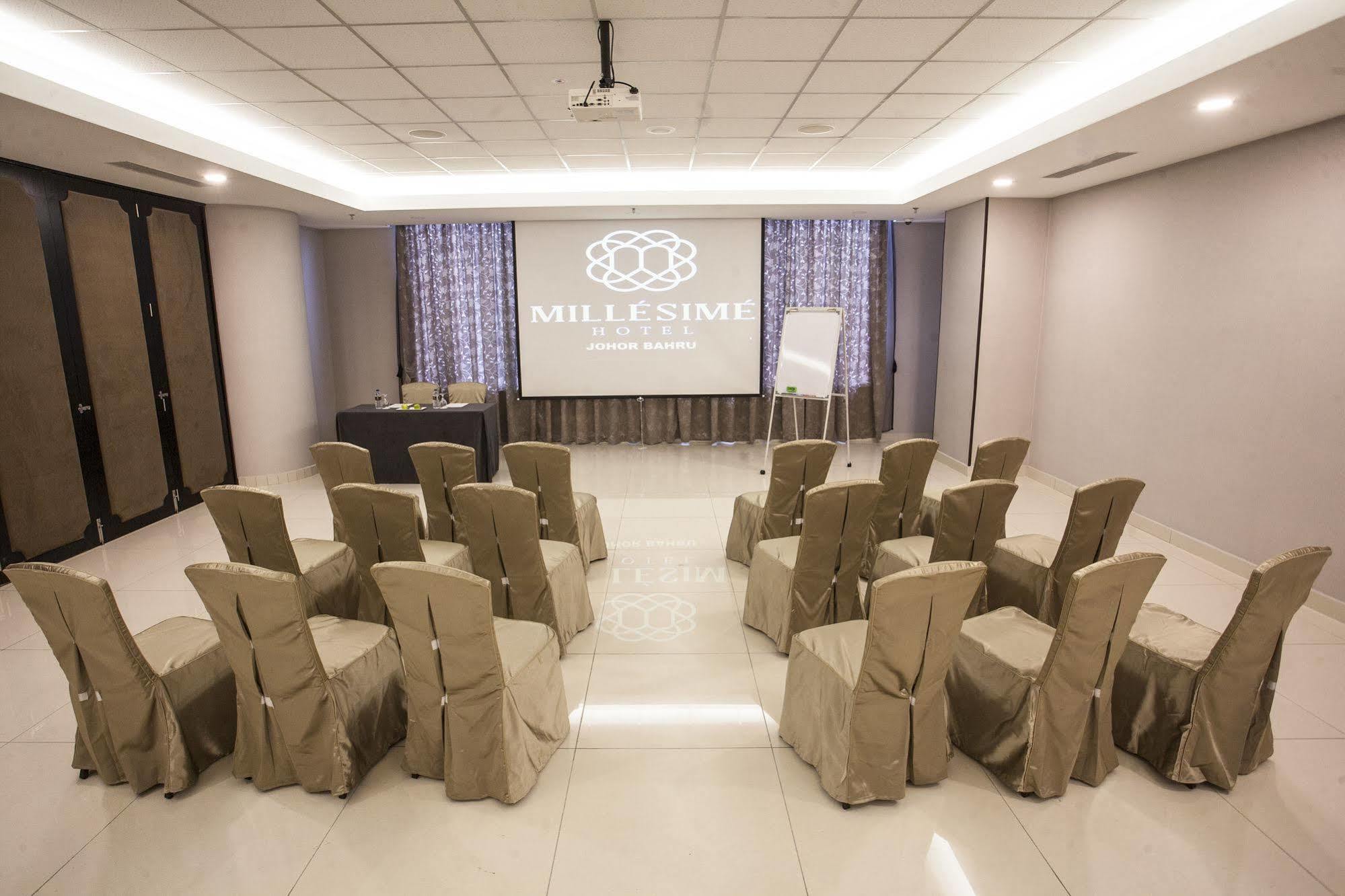 Millesime Hotel Johor Bahru Extérieur photo